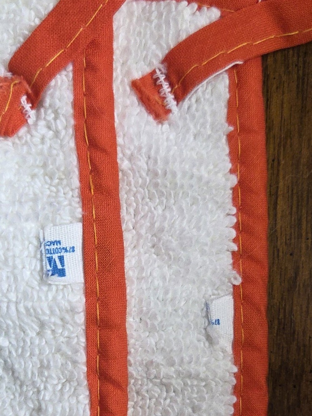 Vintage Magla Hot Pad Set - Picture 2 of 2